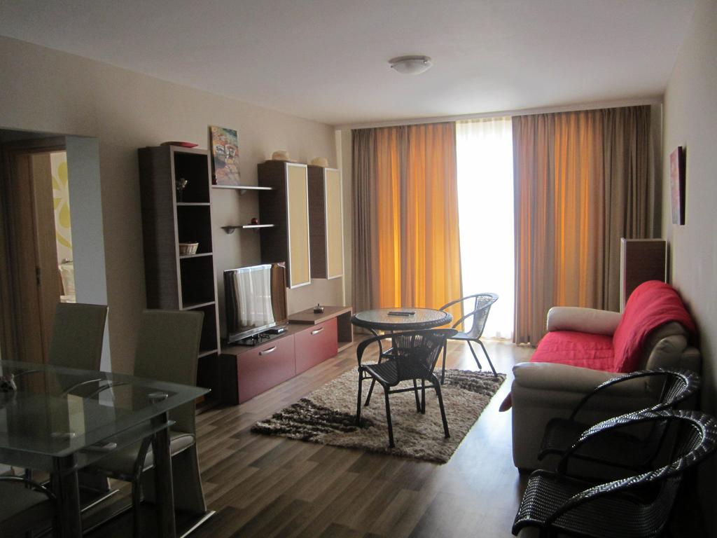 Sozopoli Hills Apartments Room photo
